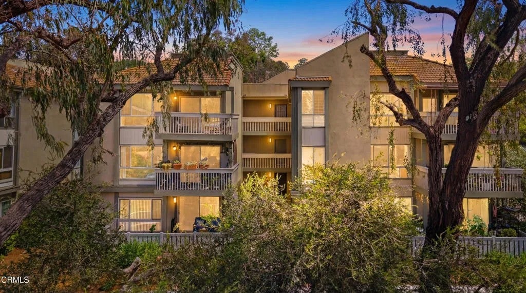 254 Sequoia Court 33 — photo