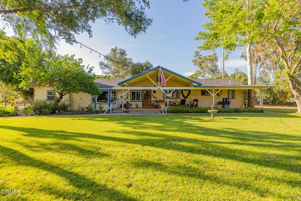 560 Riverside Road, Oak View, CA 93022