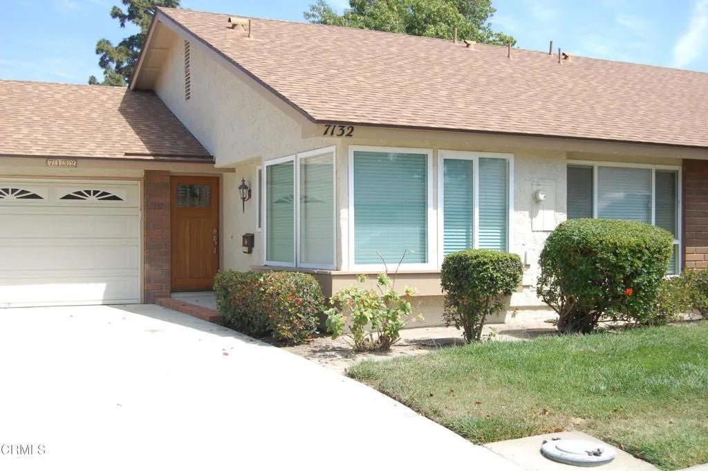 7132 Village 7 — photo