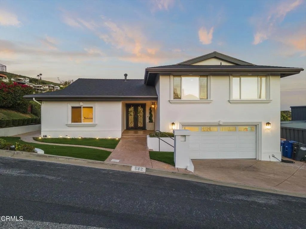 542 Valley View Way — photo