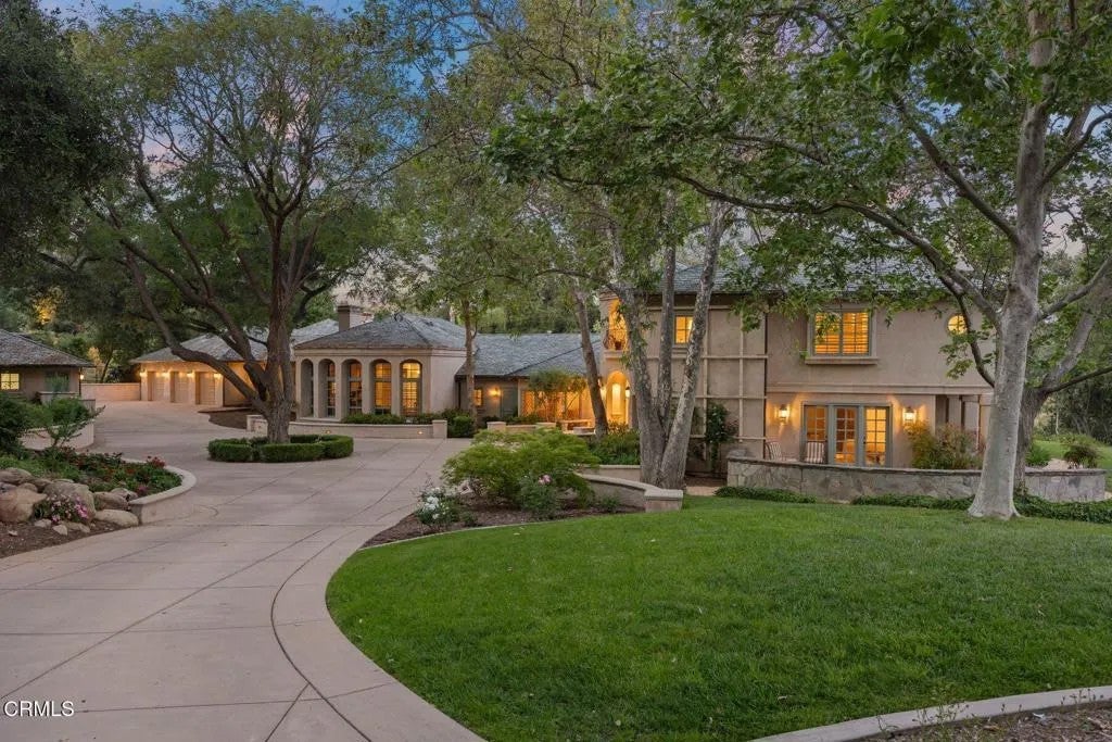 651 Oak Grove Court — photo