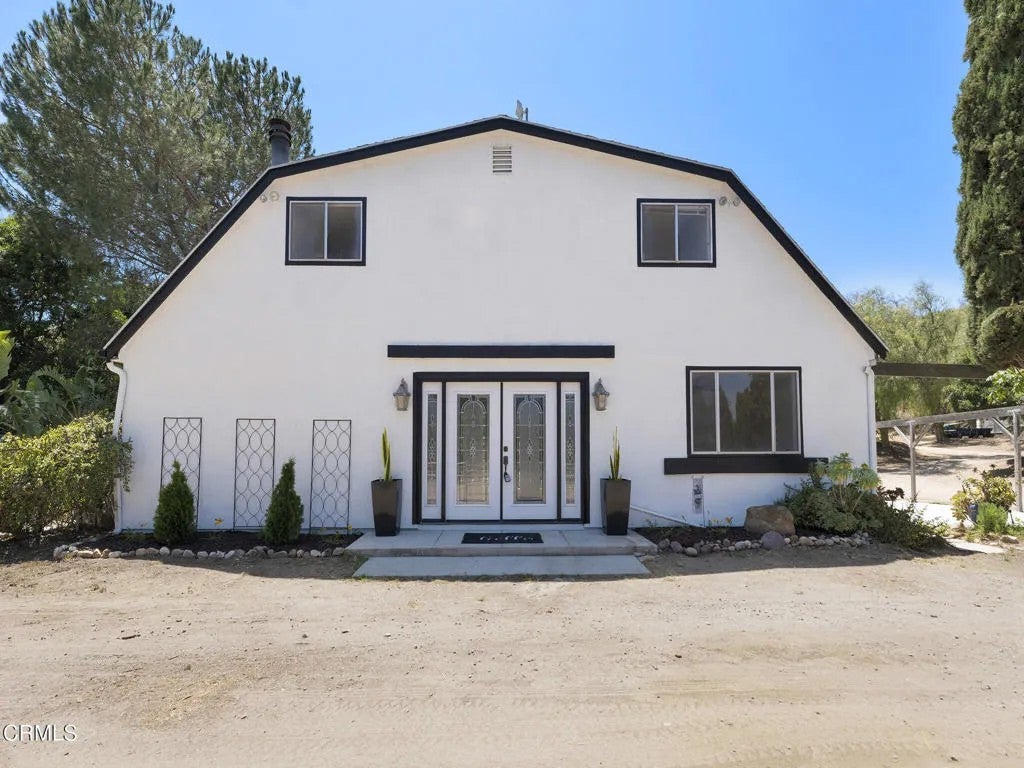 7905 Balcom Canyon Road — photo