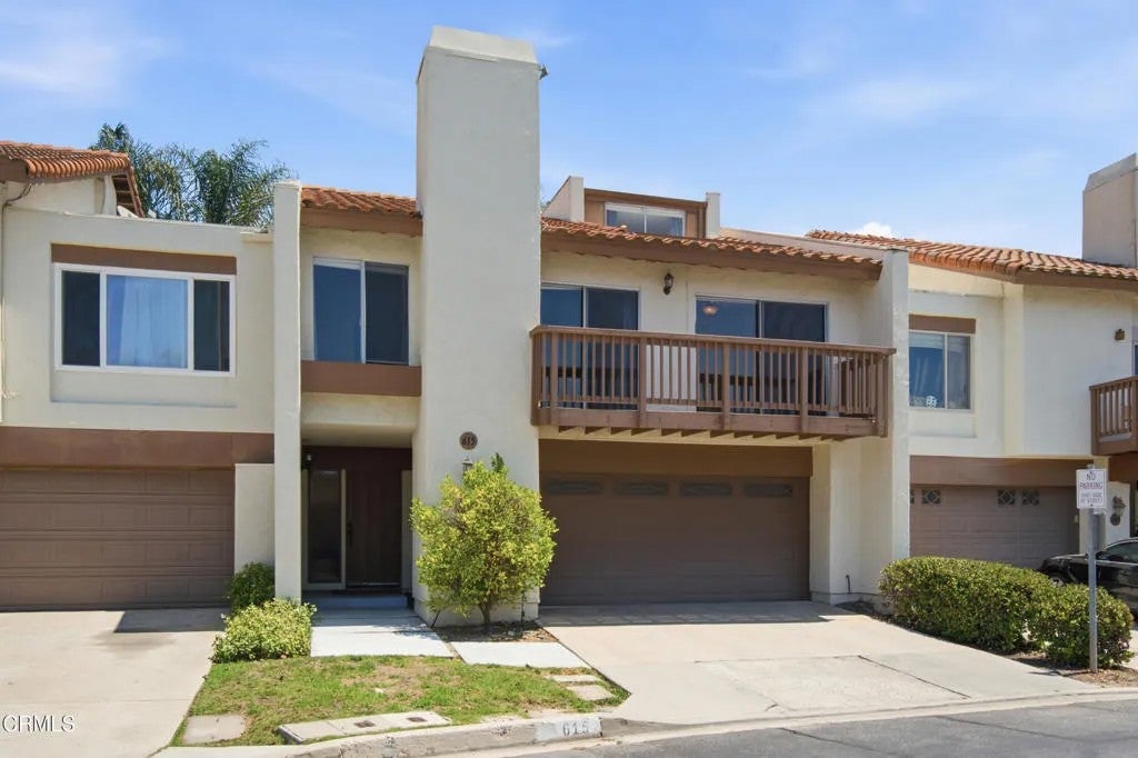 615 Hollyburne Lane — photo