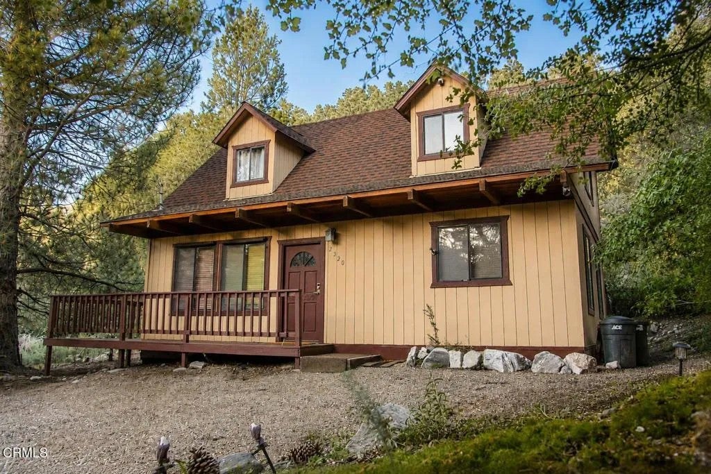 2320 Glacier Drive — photo