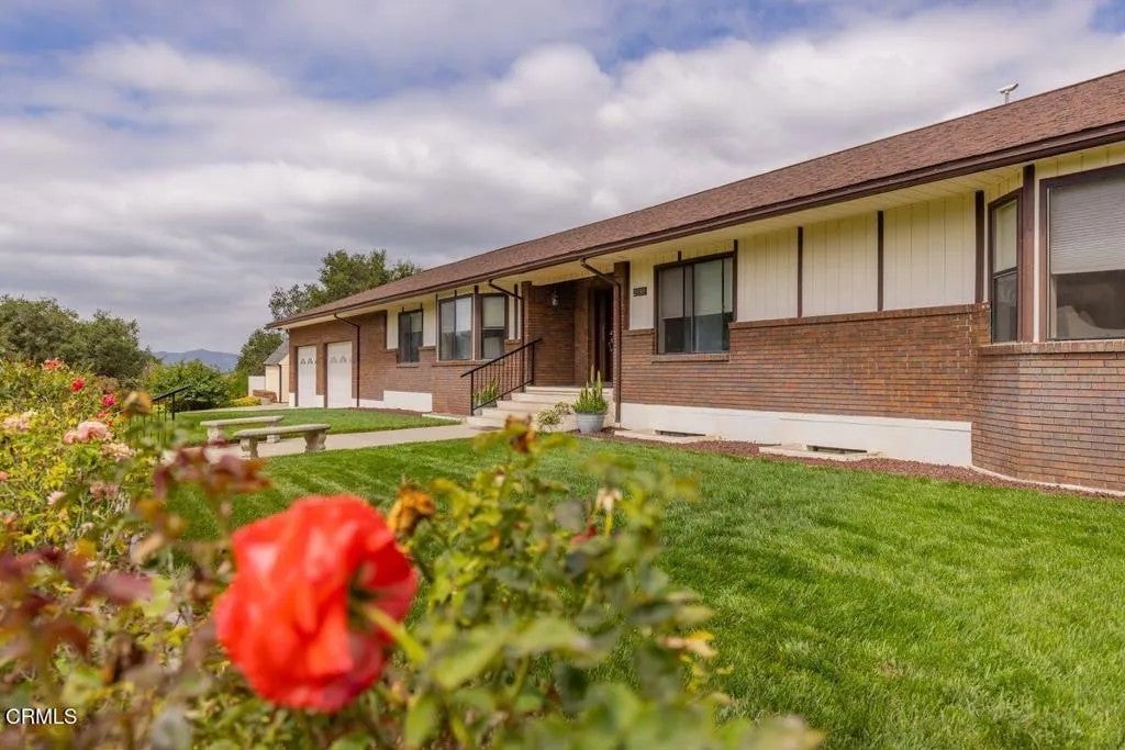 2999 Valley Meadow Drive — photo