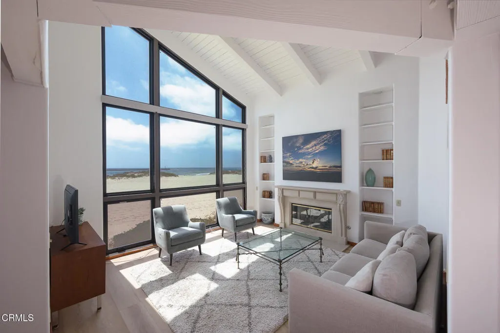 3265 Ocean Drive, Oxnard, CA 93035 — photo 2