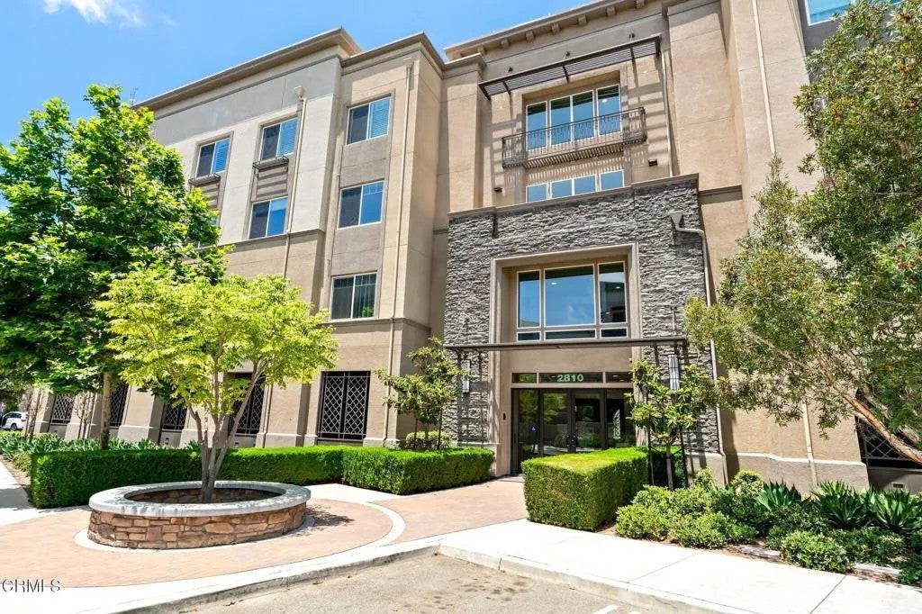 2810 Wagon Wheel Road 402 — photo