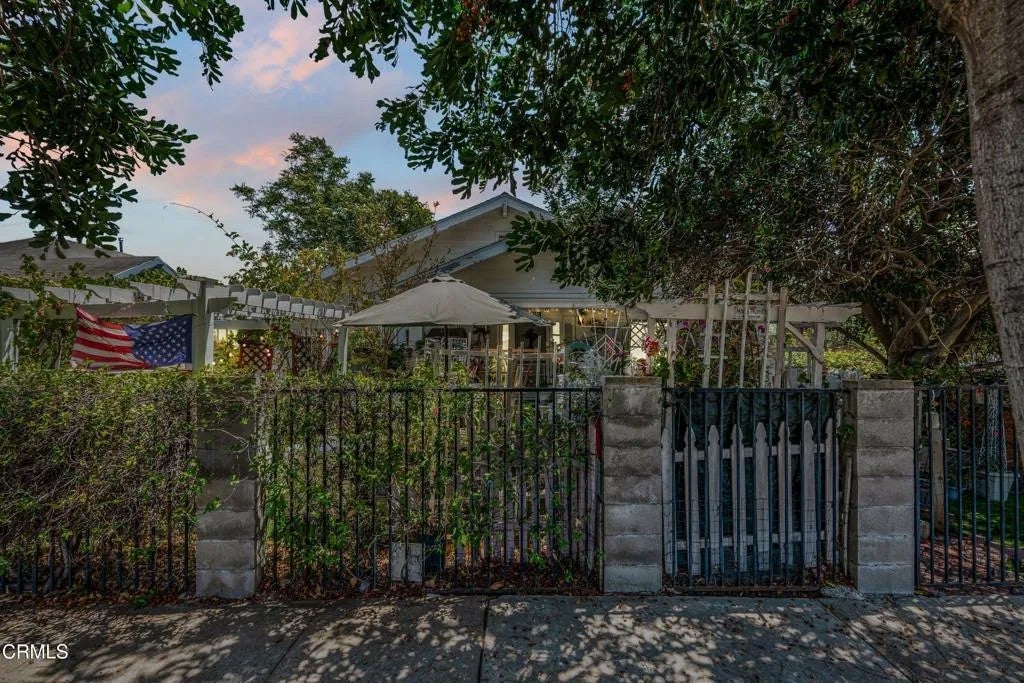 426 Sespe Avenue — photo