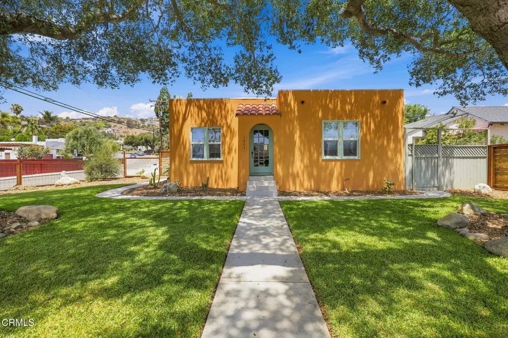 1003 E Virginia Terrace — photo