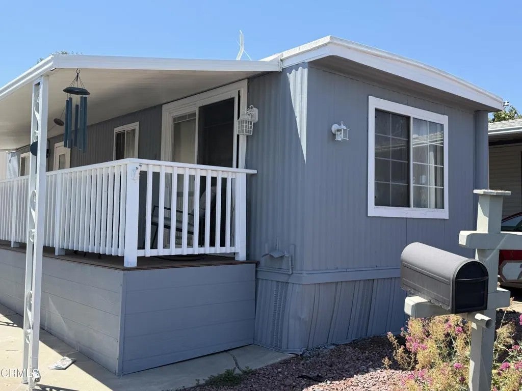 77 Farland 77 — photo