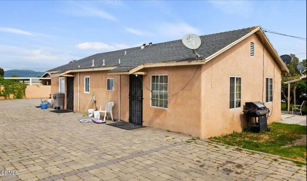 10557 Nopalito Street — photo