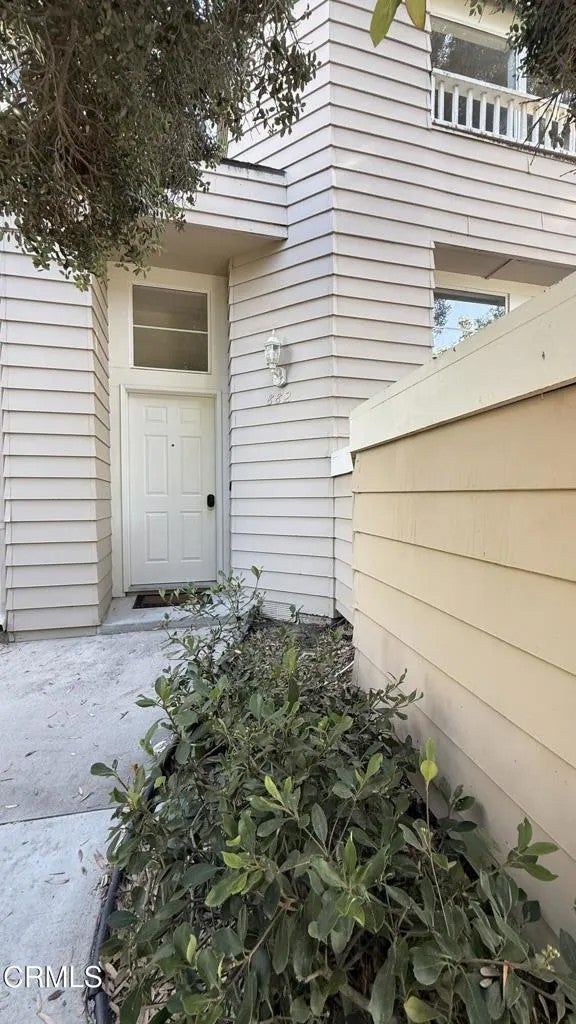 882 Barber Lane — photo