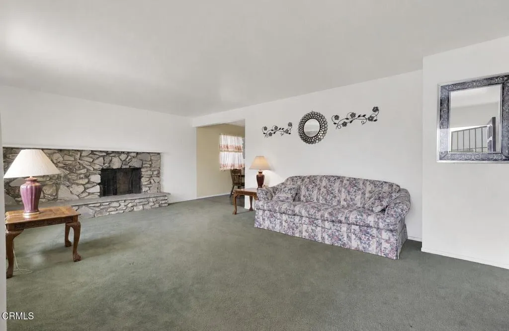 125 W Bard Road, Oxnard, CA 93033 — photo 2
