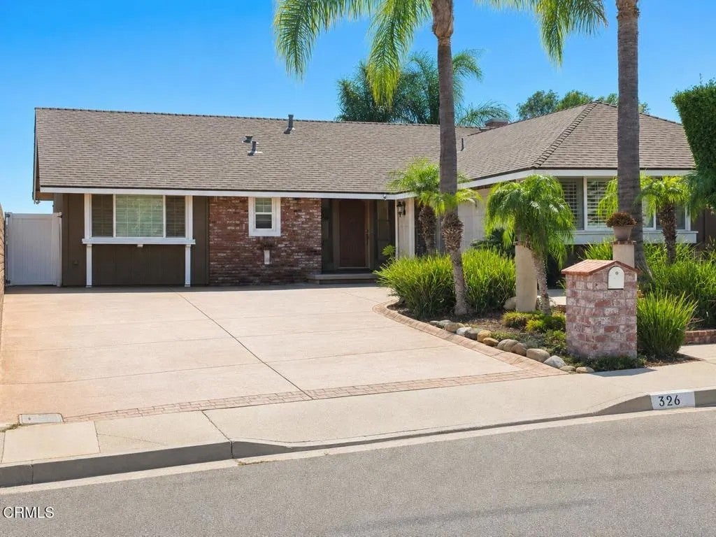 326 N Steckel Drive — photo