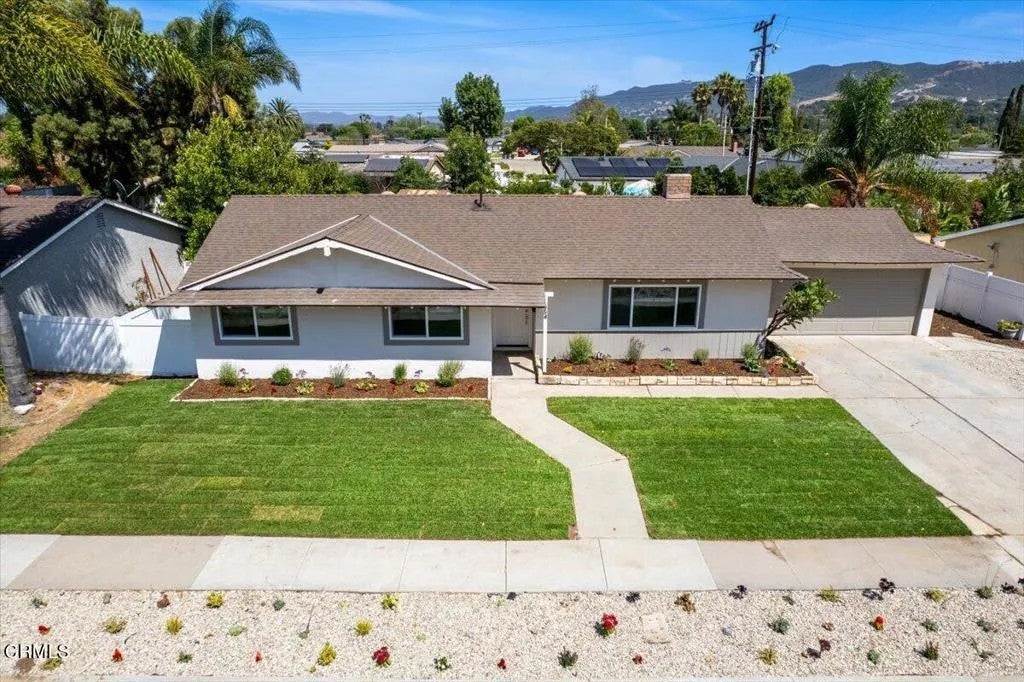 554 Dorena Drive — photo