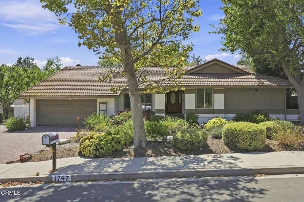 1747 Meander Drive — photo