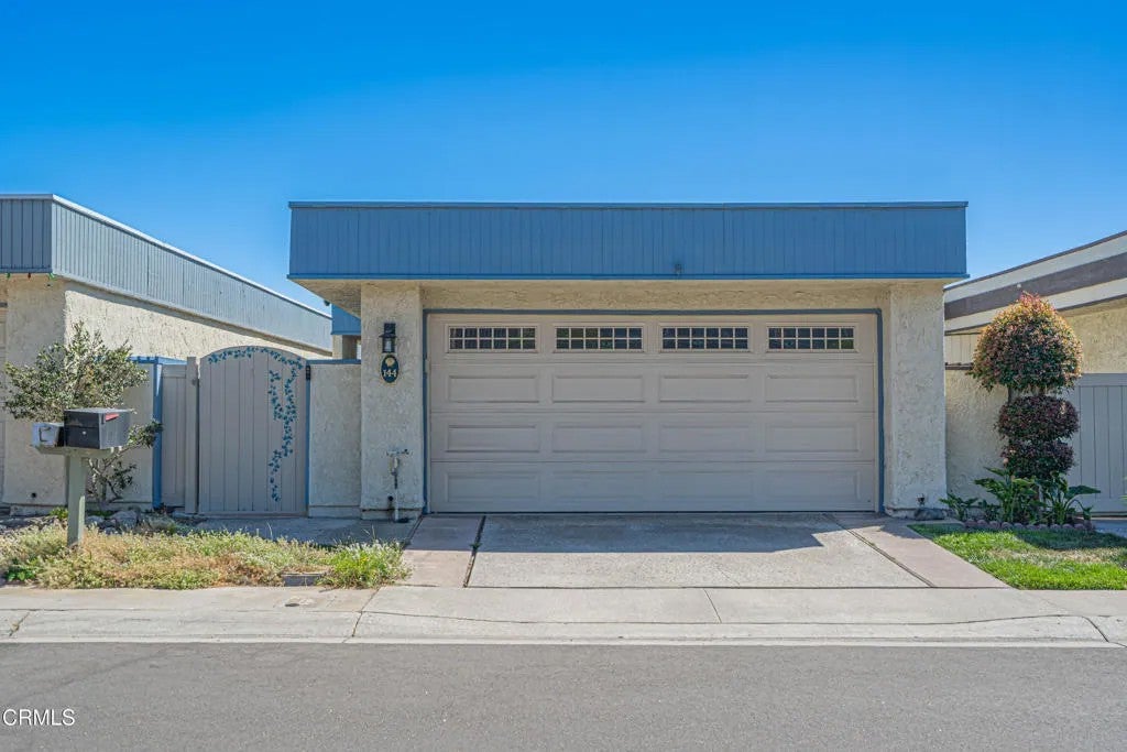 144 Seaspray Way — photo