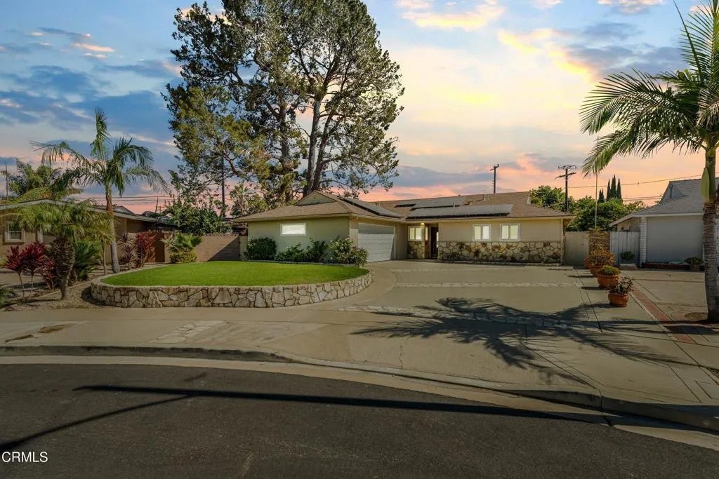 3287 Curt Drive — photo
