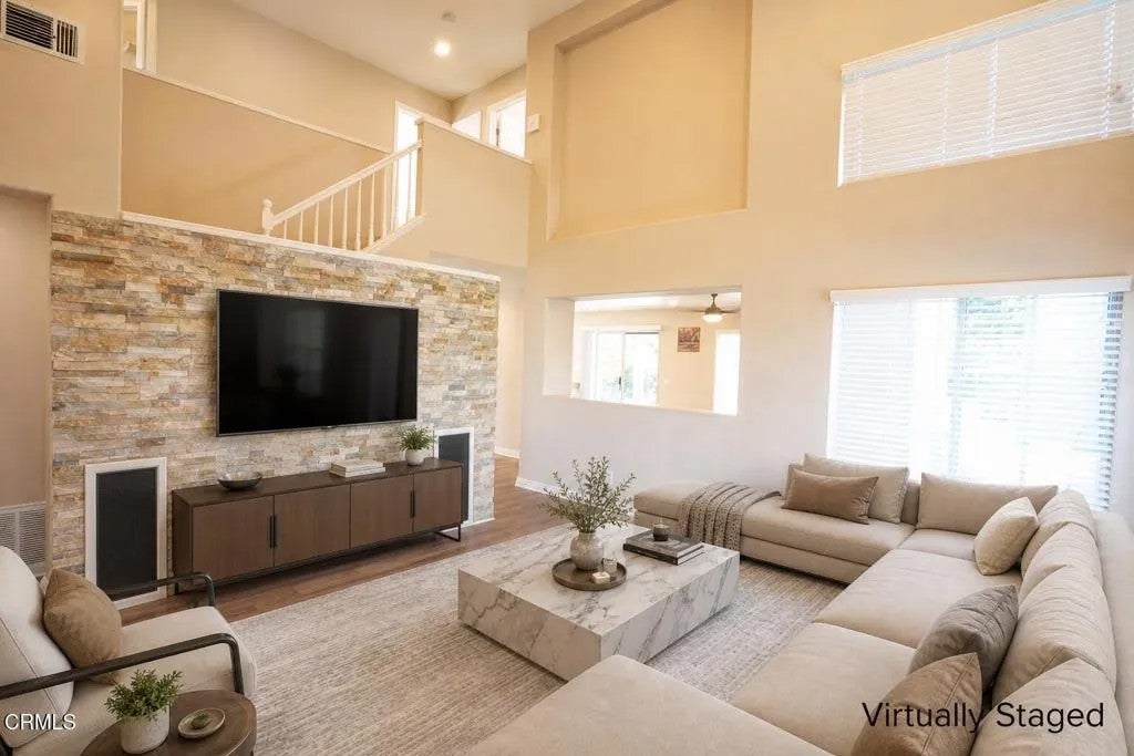 401 Hermosa Way — photo