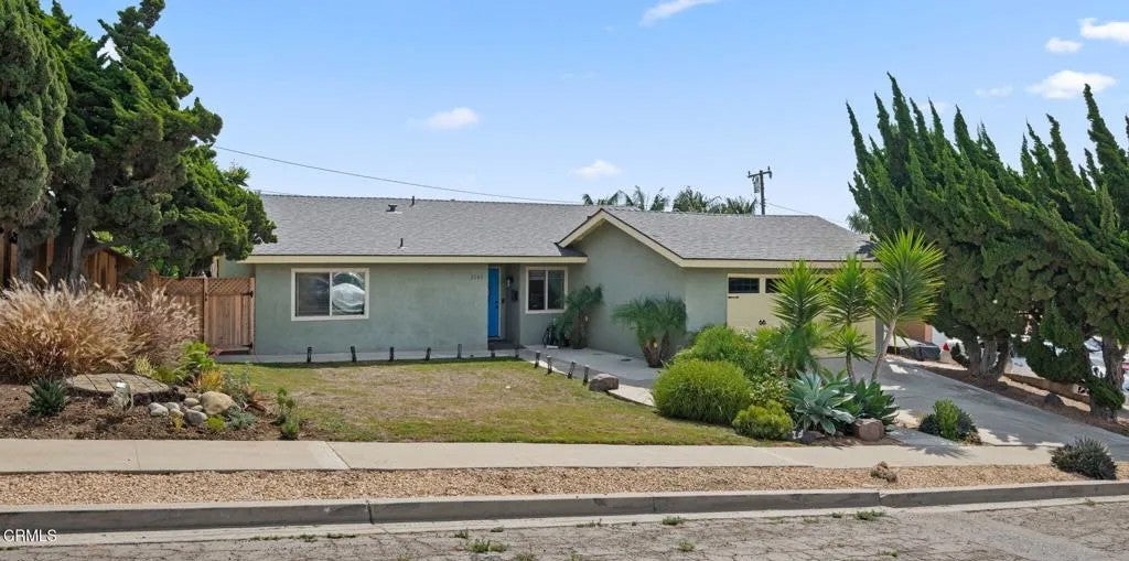 2240 Crestmont Drive — photo