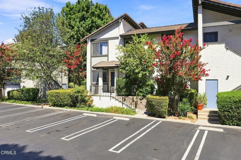 1348 E Hillcrest Drive 53 — photo