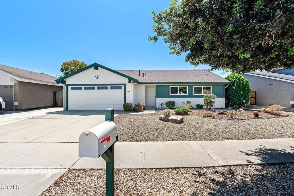 3600 Regatta Place — photo