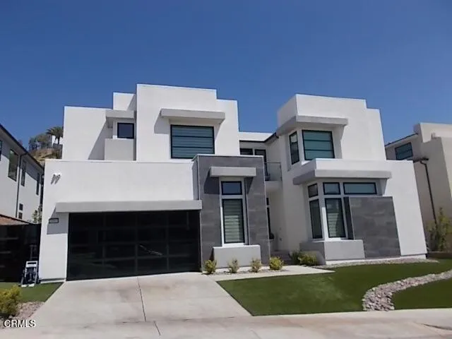 20513 W Birmingham Way — photo