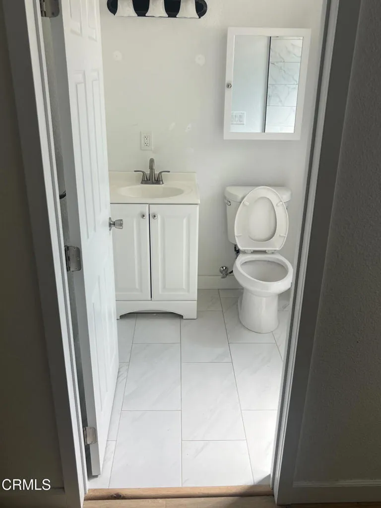 2100 Oneida Place Unit 2 — photo