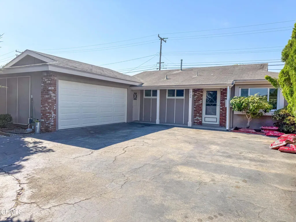 1730 W Hemlock Street — photo
