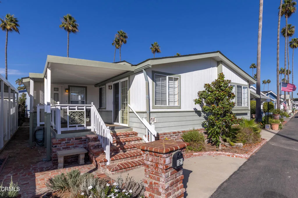 1215 Anchors Way Unit 128 — photo
