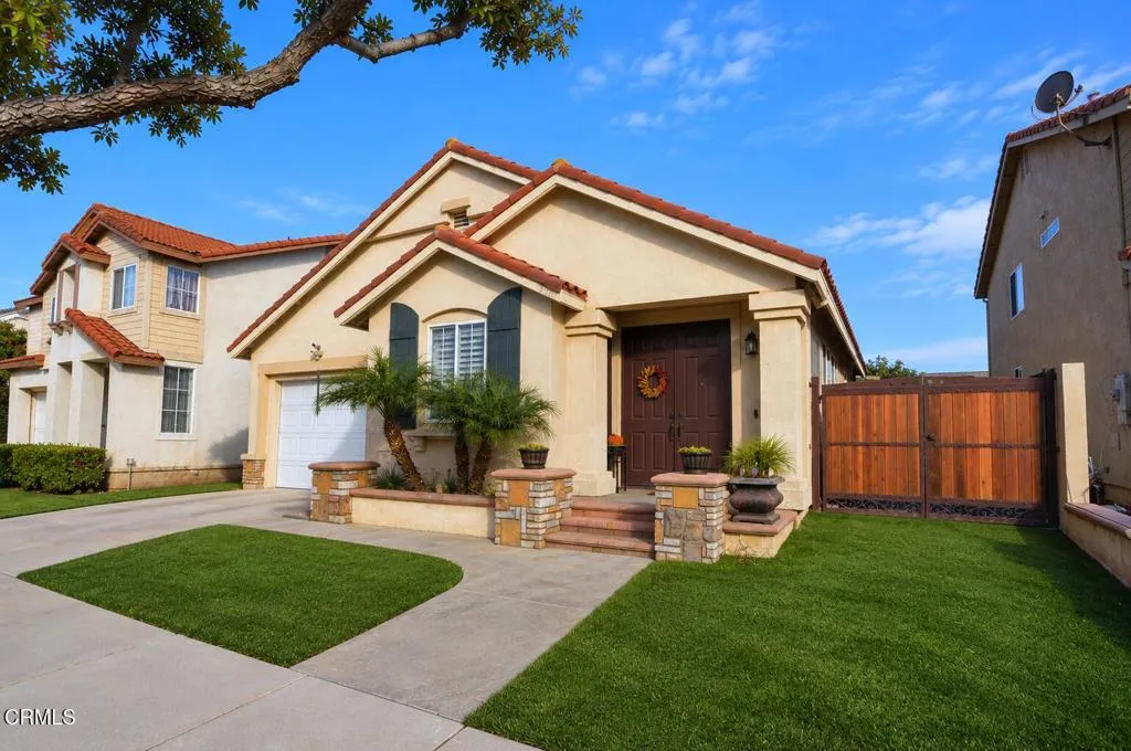 5460 Dunbar Drive — photo