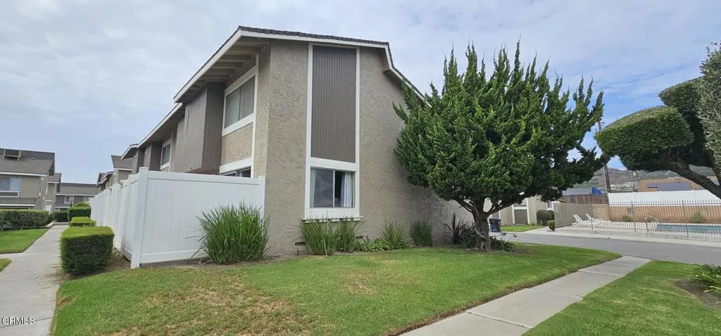 10 Bahia Circle Unit 10 — photo
