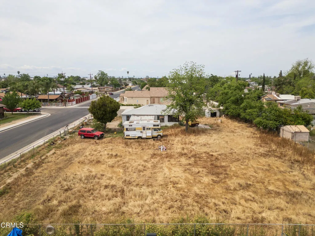 628 E 3rd Street, Bakersfield, CA 93307 — photo 2
