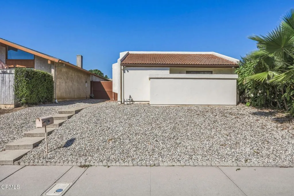 10277 Alexandria Street — photo