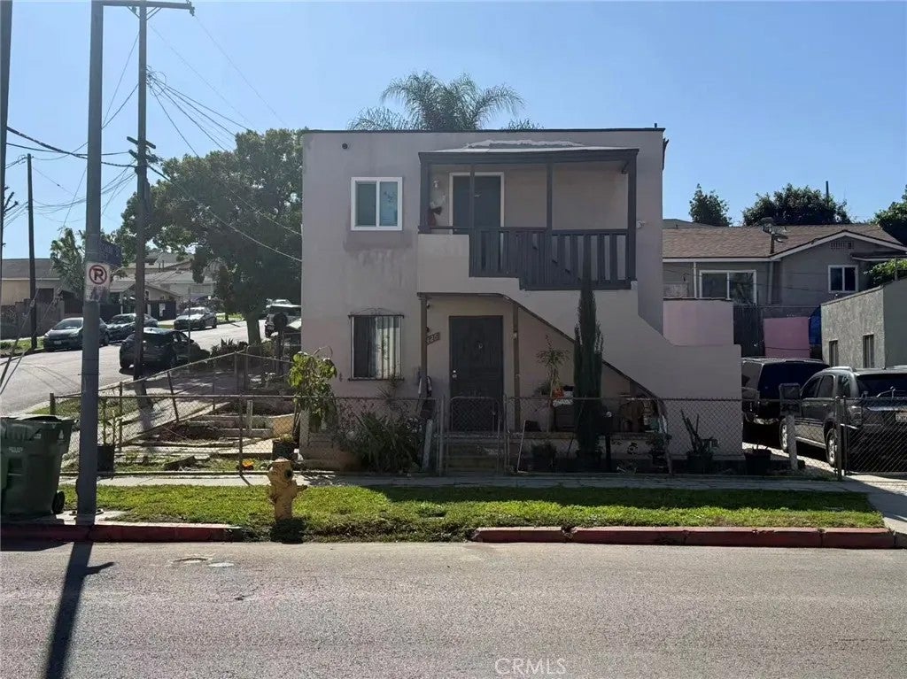 2426 Medford — photo
