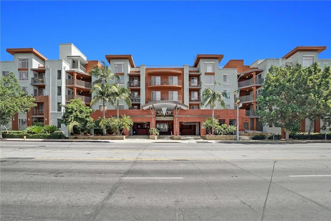 100 S Alameda Street 107 — photo