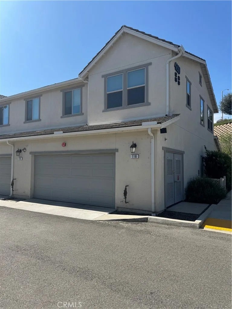 4260 Powell Way 118 — photo