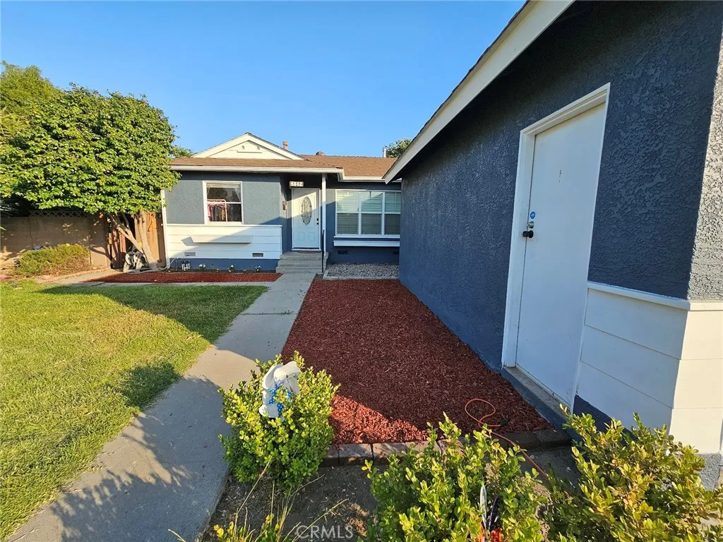 6502 Dos Rios Road, Downey, CA 90240 — photo 2