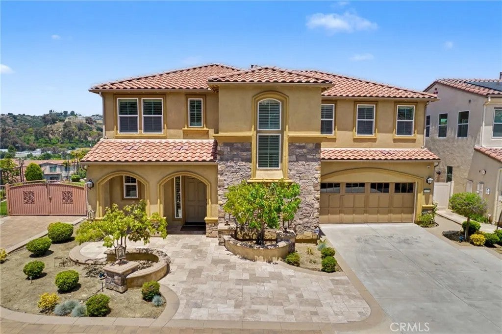 21078 Willow Heights — photo