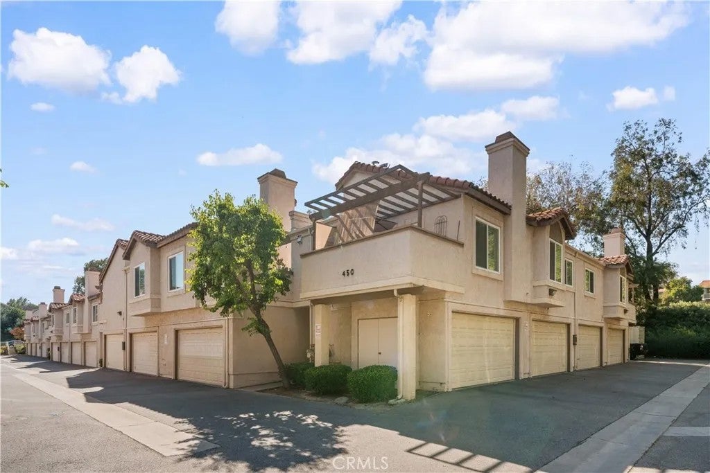 450 Golden Springs Drive D — photo