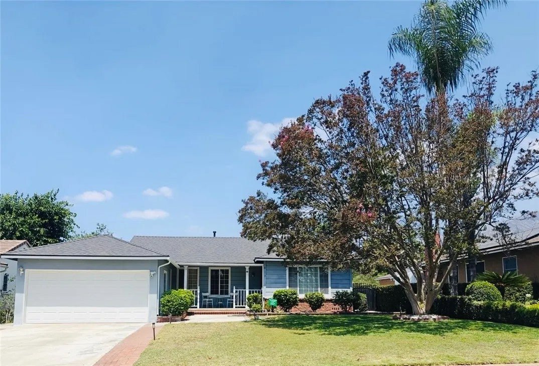 613 Santa Cruz — photo