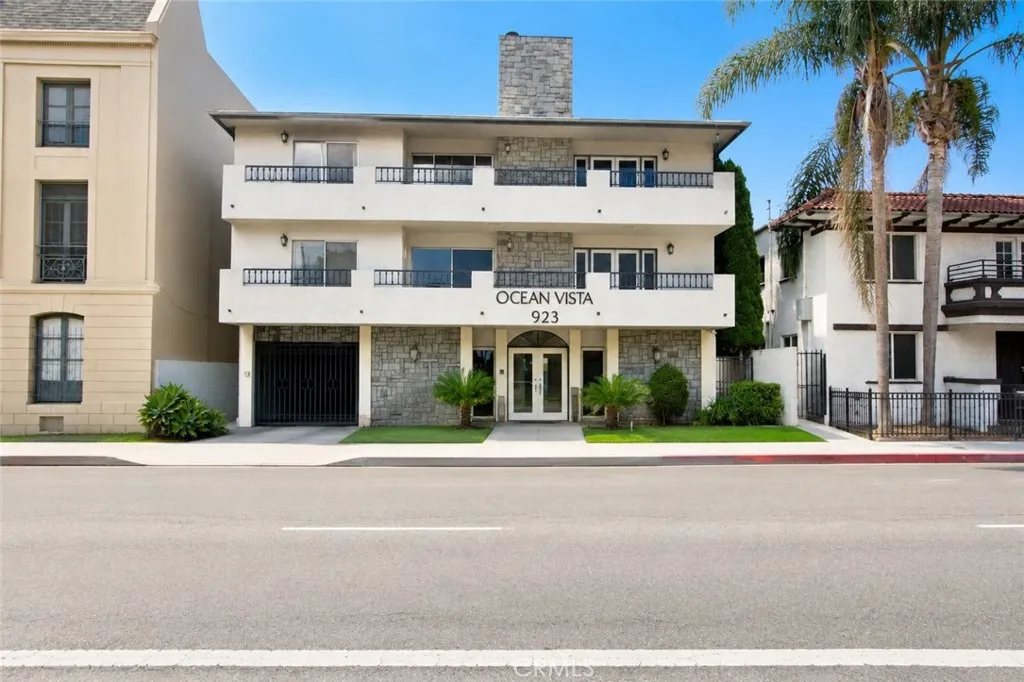 923 E Ocean #5, Long Beach, CA 90802 — photo 2