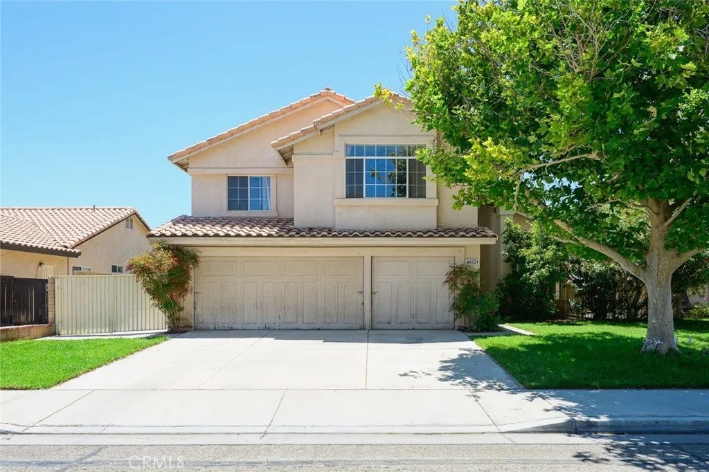 44501 Sandhurst Lane — photo