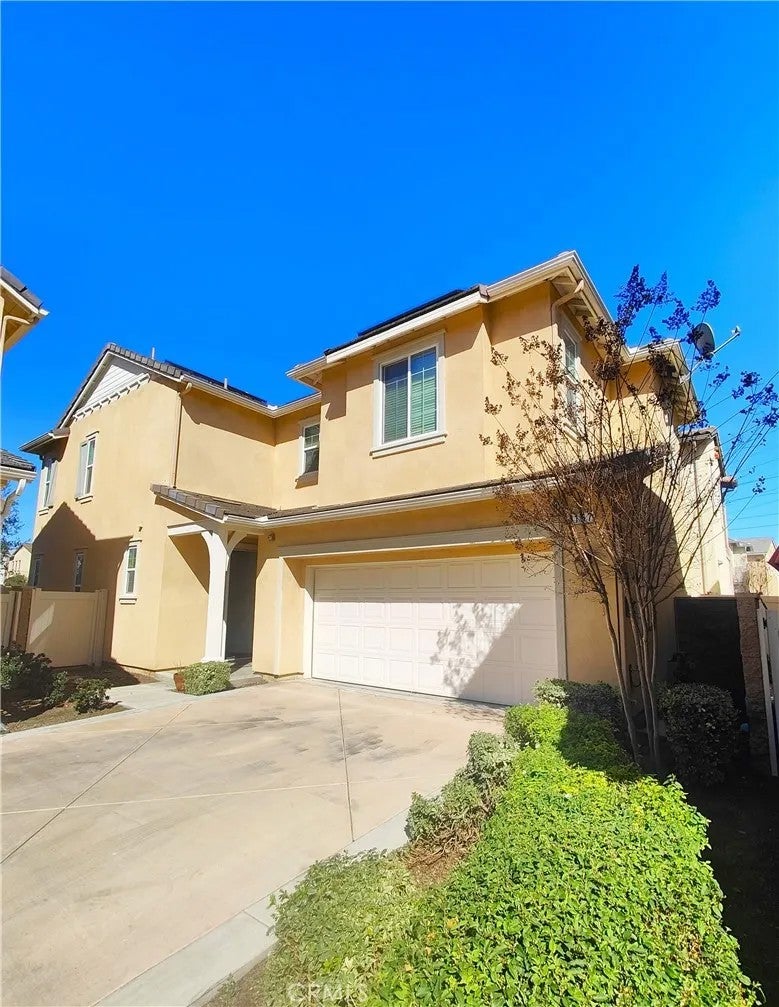 3157 E Chip Smith Way — photo