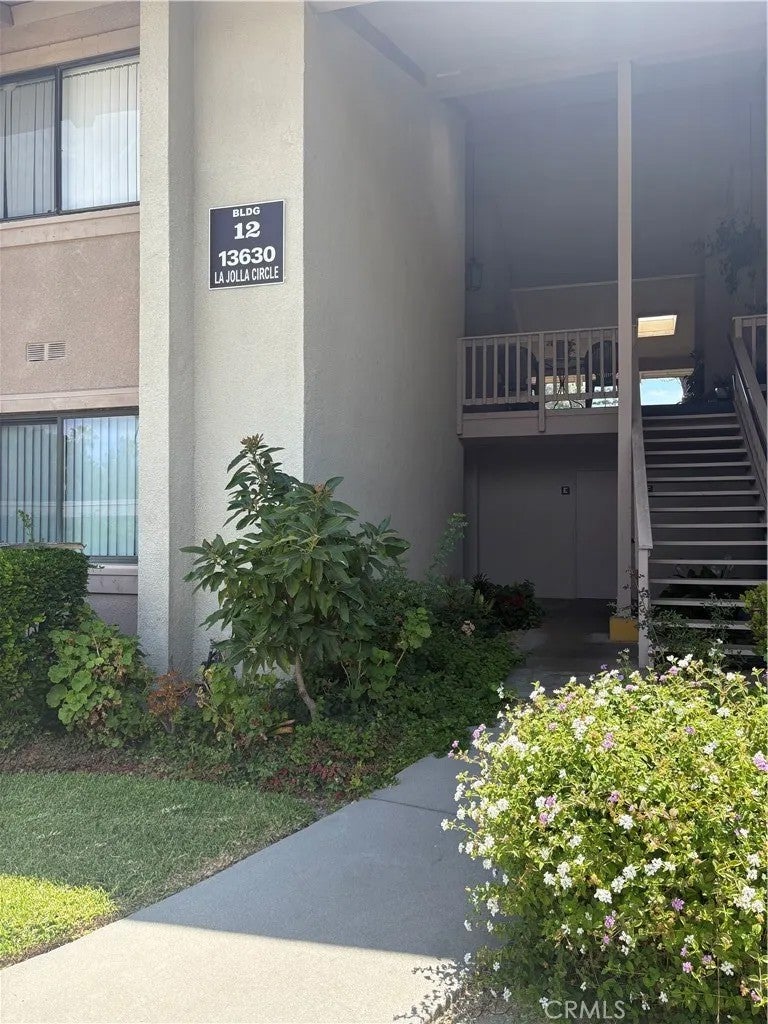 13630 La Jolla Circle E — photo