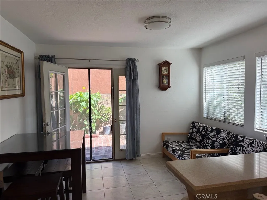 6975 Agra, Commerce, CA 90040 — photo 3