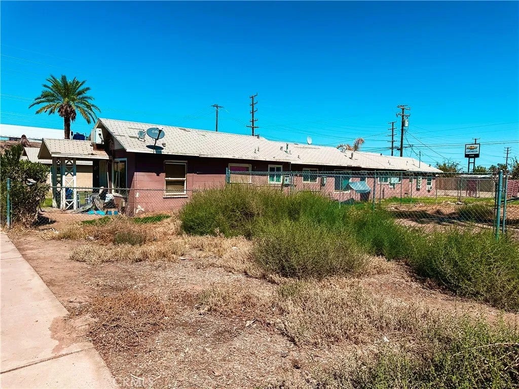 316 S Spring Street — photo