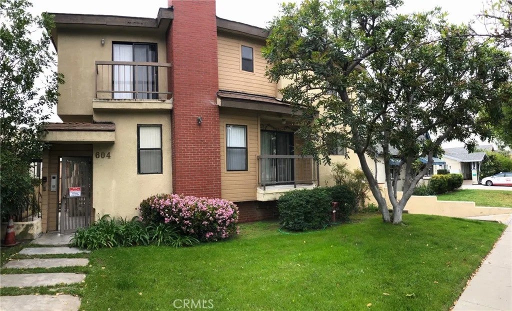 604 W Milford Street 2 — photo