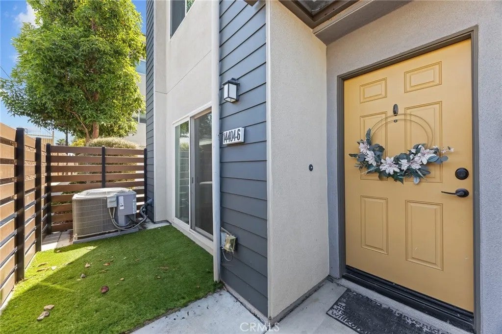 14404 Kiwi Lane 6 — photo