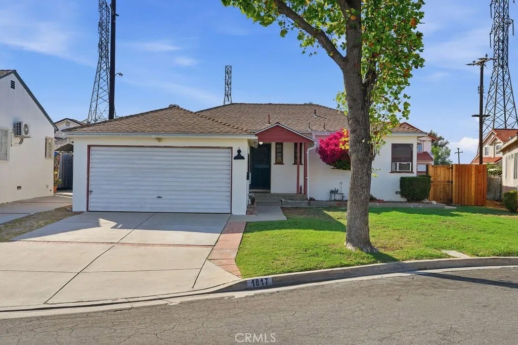 1817 Miralinda Drive — photo